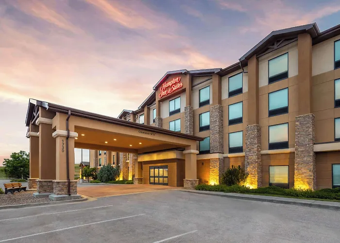 Hampton & Hotel Douglas